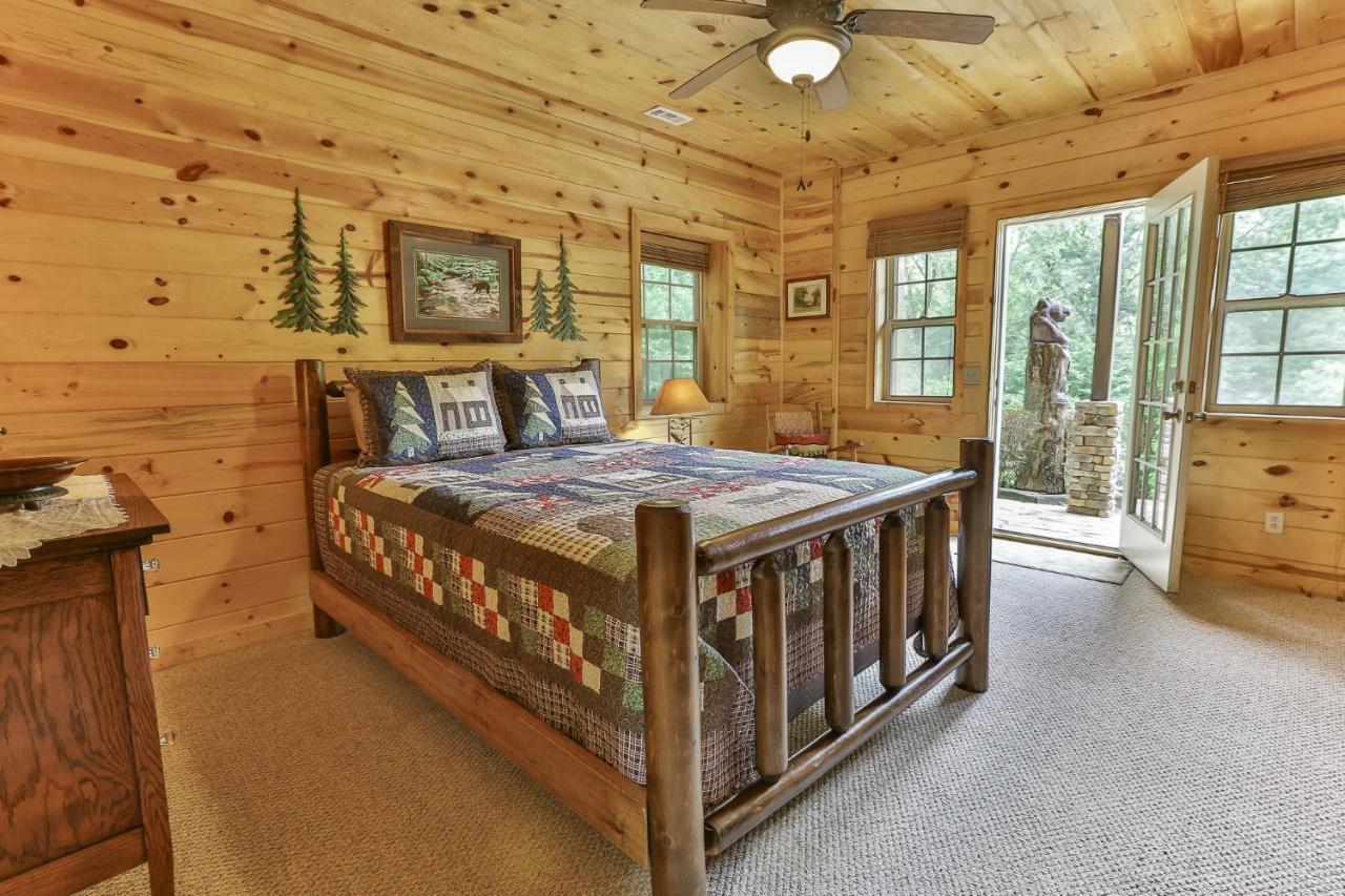 Heaven On The Toccoa Where You Will Enjoy The Sites And Sounds Of The Toccoa River Mineral Bluff Exterior photo